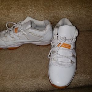 Size 12 men's shoes